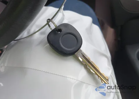 2004 Saturn Ion 2 из США, поврежденный, VIN 1G8AJ52F14Z218900